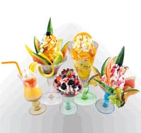 Gläser und Becher für Eisdielen
